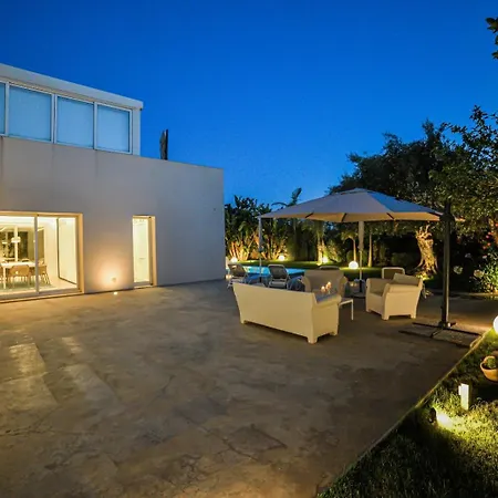 Ponente - Design House With Private Pool 4* 拉古萨的码头